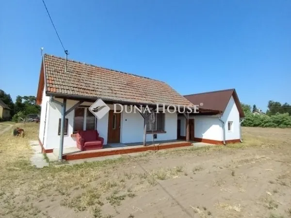 Eladó ház Lajosmizse 47 nm