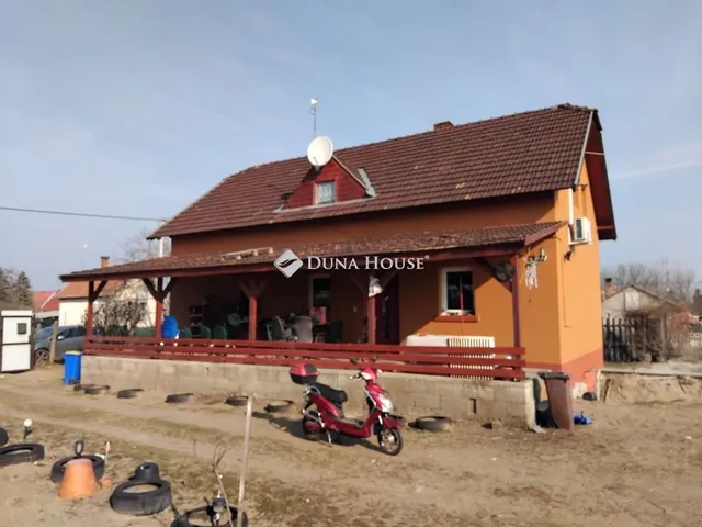 Eladó ház Lajosmizse 120 nm