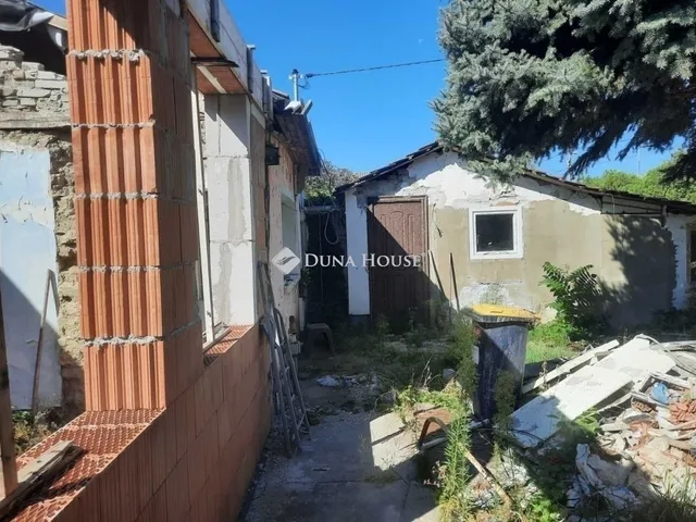 Eladó ház Budapest XXI. kerület 70 nm