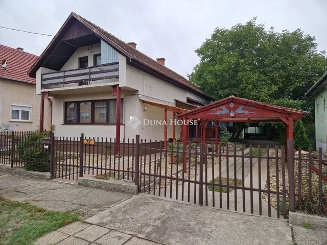 Eladó ház Vasad 132 nm