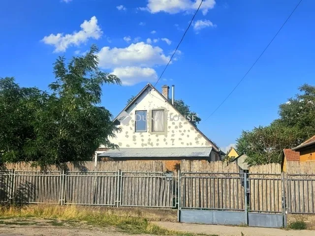 Eladó ház Délegyháza 36 nm