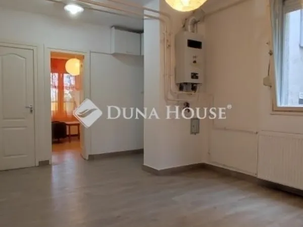 Eladó lakás Gyál 68 nm