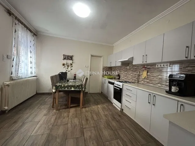 Eladó ház Vecsés 89 nm