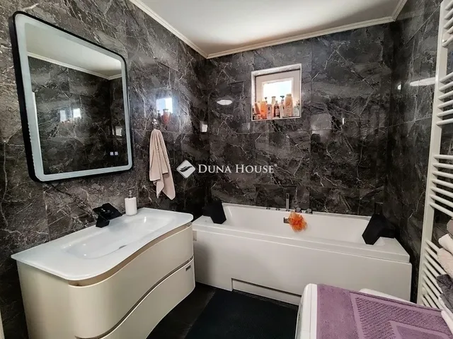 Eladó ház Vecsés 101 nm