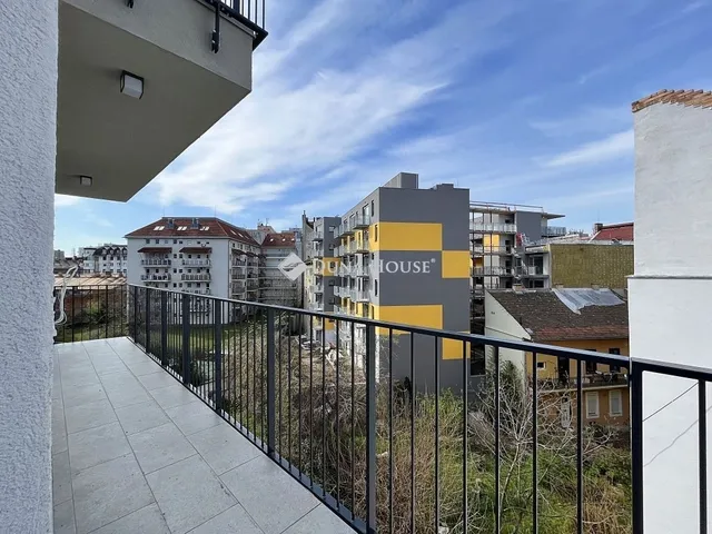 Eladó lakás Budapest VIII. kerület 72 nm