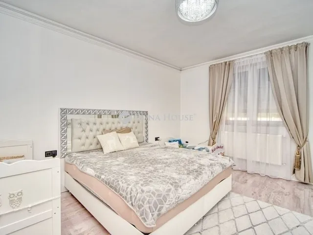 Eladó ház Gyál 260 nm