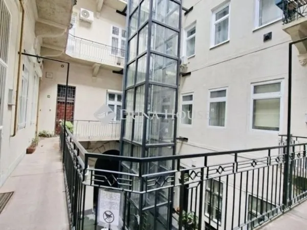 Eladó lakás Budapest IX. kerület 30 nm