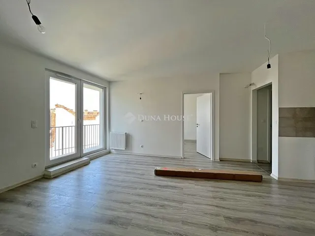 Eladó lakás Budapest VIII. kerület 70 nm