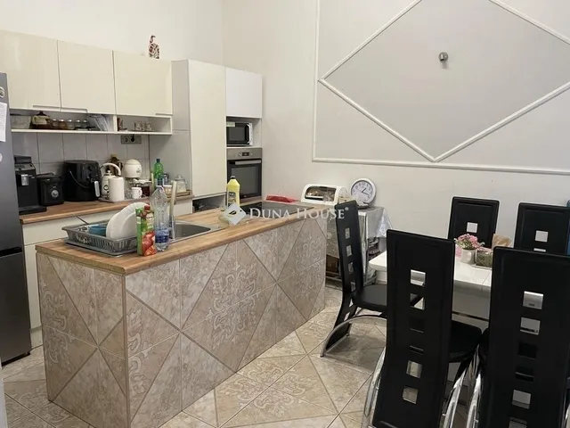 Eladó lakás Budapest VIII. kerület 65 nm