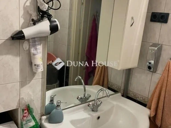 Eladó lakás Budapest VIII. kerület 65 nm