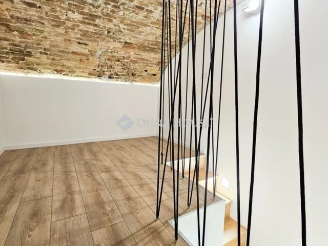 Eladó lakás Budapest VIII. kerület 70 nm