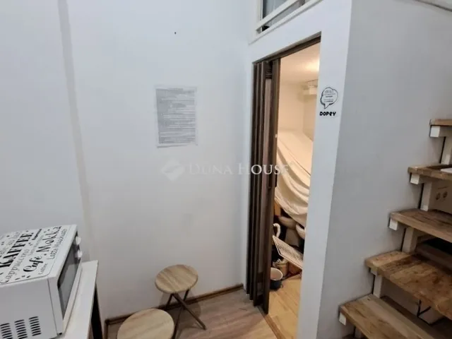 Eladó lakás Budapest VIII. kerület, II. János Pál pápa tér 76 nm