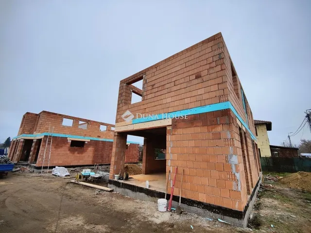 Eladó ház Budapest XVIII. kerület 152 nm