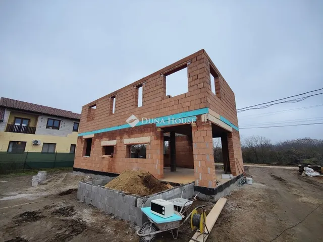 Eladó ház Budapest XVIII. kerület 152 nm