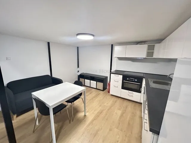 Eladó lakás Budapest VIII. kerület 63 nm