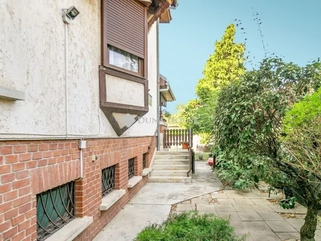 Eladó ház Budapest XVIII. kerület 180 nm