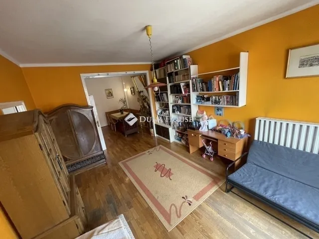 Eladó lakás Budapest VIII. kerület, II. János Pál pápa tér 72 nm