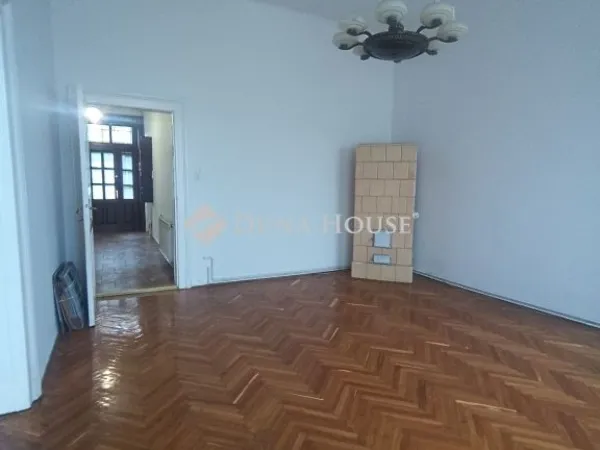 Eladó lakás Budapest VIII. kerület 75 nm