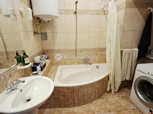 Eladó lakás Budapest VIII. kerület 90 nm