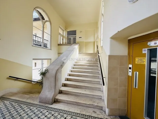 Eladó lakás Budapest VIII. kerület 87 nm