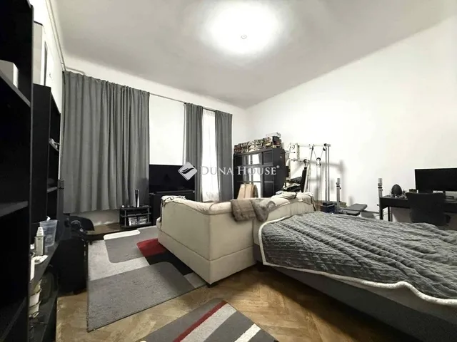 Eladó lakás Budapest VIII. kerület 95 nm