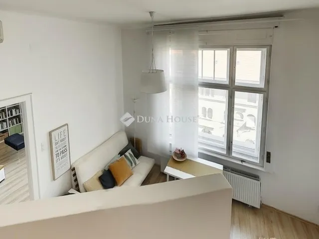 Eladó lakás Budapest VIII. kerület 77 nm