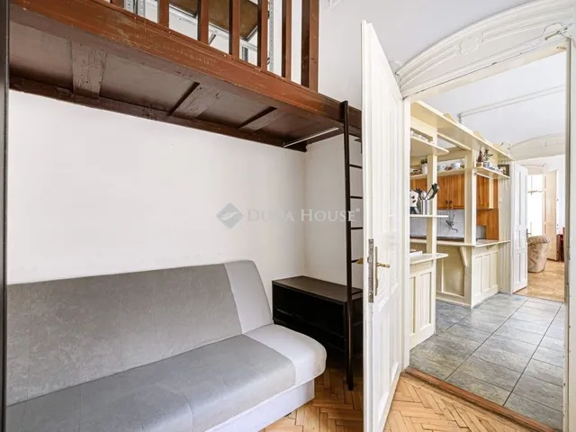 Eladó lakás Budapest VIII. kerület 82 nm