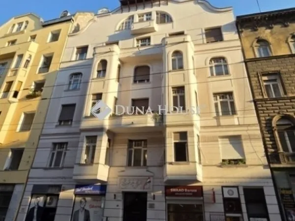 Eladó lakás Budapest VIII. kerület 82 nm