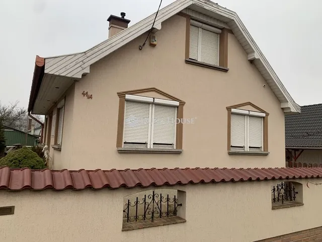 Eladó ház Örkény 109 nm