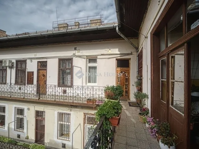 Eladó lakás Budapest VIII. kerület 86 nm