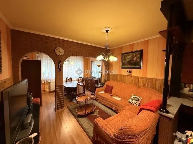 Eladó ház Gyál 240 nm