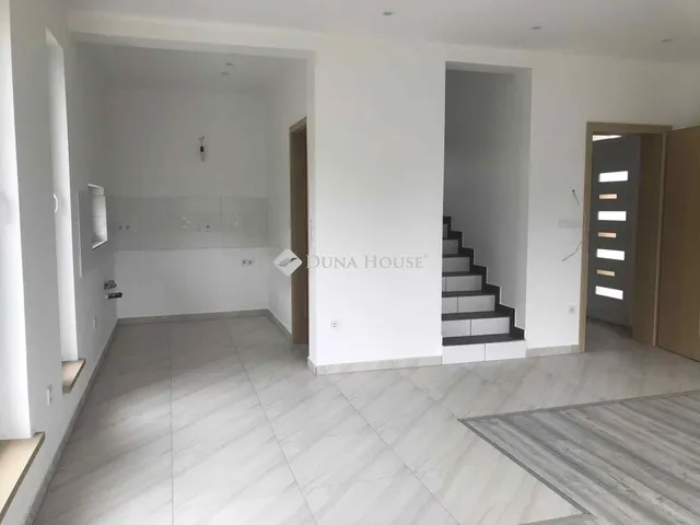 Eladó ház Herceghalom 106 nm