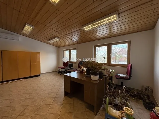 Eladó ház Gyál 220 nm