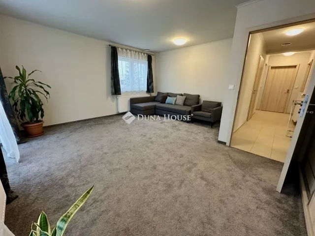 Eladó ház Budapest XVIII. kerület 210 nm