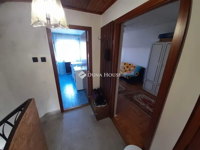 Eladó ház Budapest XVIII. kerület 200 nm