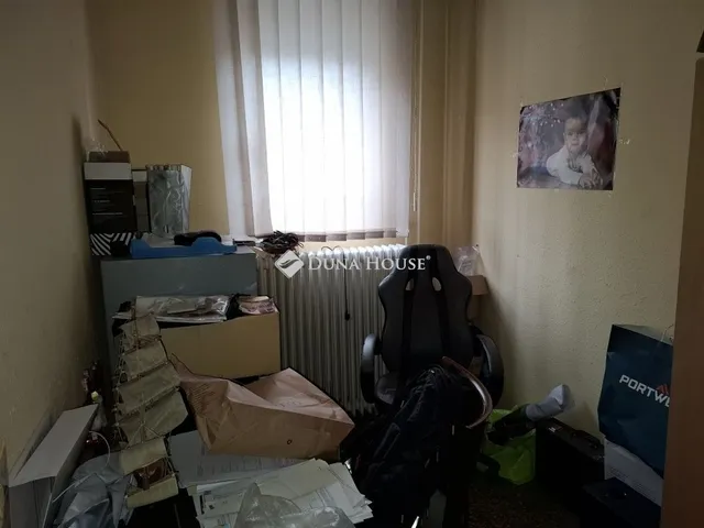 Eladó kereskedelmi és ipari ingatlan Pécel 950 nm