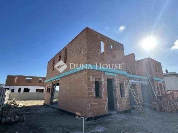 Eladó ház Budapest XVIII. kerület 137 nm