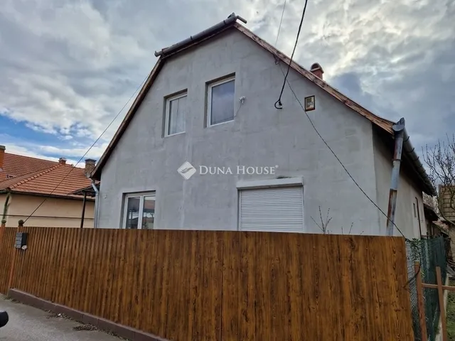 Eladó ház Monor 167 nm