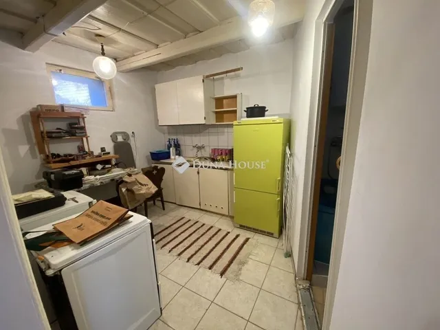 Eladó ház Pécel 90 nm