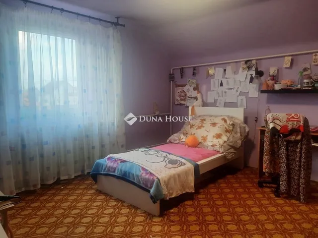Eladó ház Újhartyán 168 nm