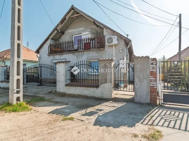 Eladó ház Gyál 127 nm