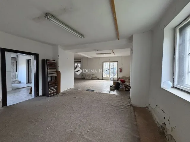 Eladó ház Lajosmizse 156 nm