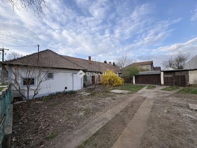 Eladó ház Lajosmizse 156 nm