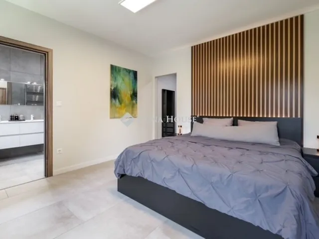 Eladó ház Budapest XVII. kerület 211 nm