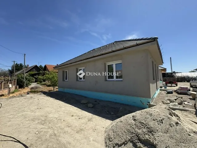 Eladó ház Dabas 83 nm