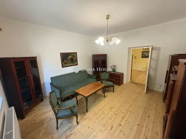 Eladó ház Örkény 76 nm