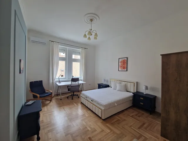 Kiadó lakás Budapest VII. kerület, Hutyra Ferenc utca 100 nm