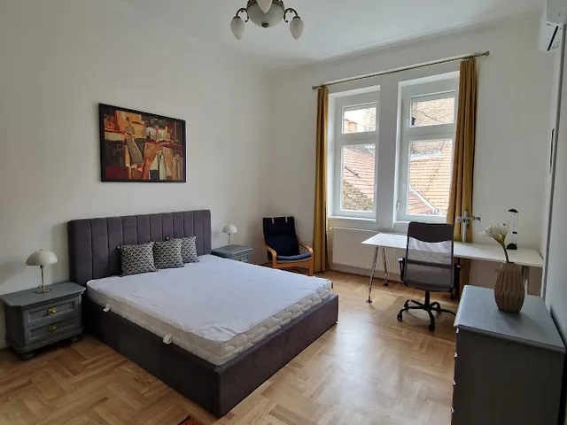 Kiadó lakás Budapest VII. kerület 100 nm