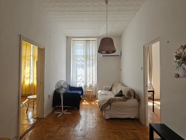 Eladó lakás Budapest IX. kerület, SOROKSÁRI ÚT 76 nm
