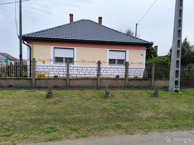 Eladó ház Nyíregyháza, Butyka 74 nm